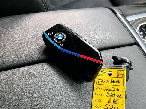 Used 2026 BMW XM Label Red AWD/4WD image 15