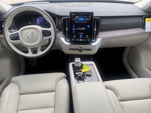 New 2026 Volvo XC90 B6 Ultra w/ Protection Package Premier AWD/4WD image 11