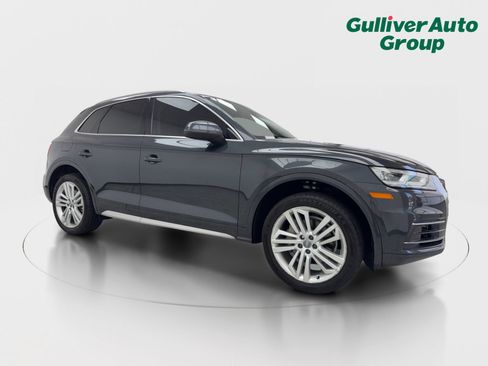 Used 2019 Audi Q5 2.0T Premium Plus w/ Premium Plus Package AWD/4WD image 12