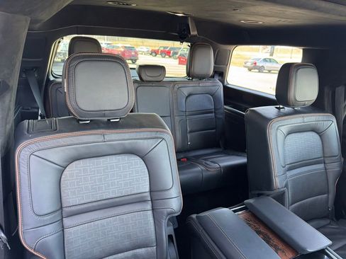 Used 2023 Lincoln Navigator Black Label image 24