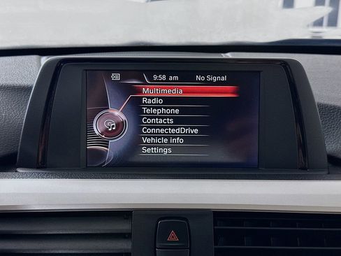 Used 2016 BMW 320i Sedan image 17