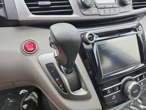 Used 2015 Honda Odyssey EX-L image 23