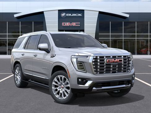 New 2026 GMC Yukon Denali w/ Sun & Power Step Package AWD/4WD image 7