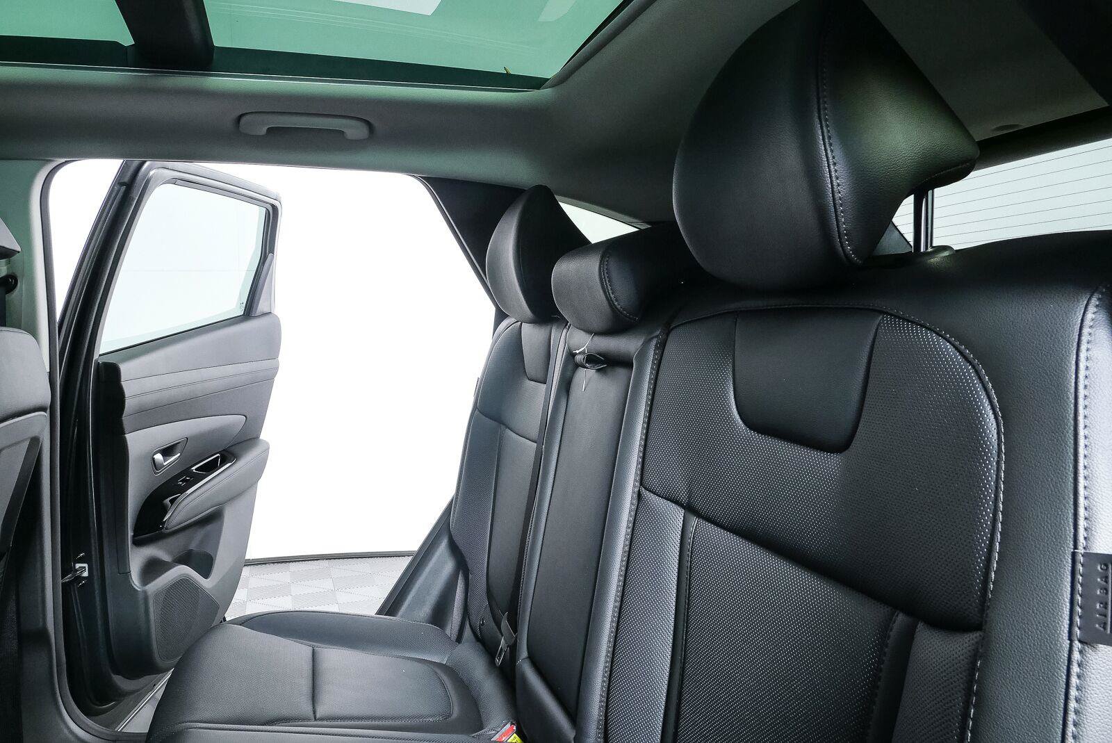 New 2026 Hyundai Tucson Limited AWD/4WD image 22