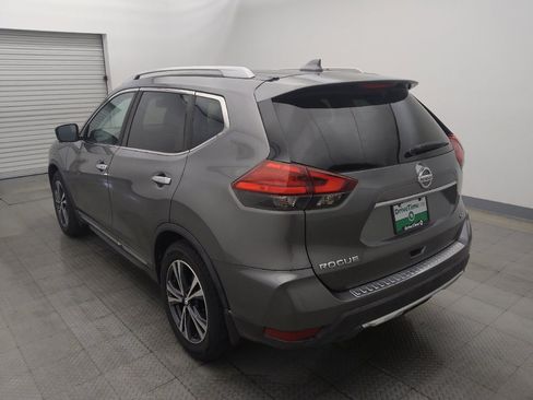 Used 2017 Nissan Rogue SL w/ SL Premium Package FWD image 5
