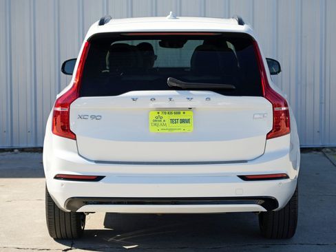 Used 2022 Volvo XC90 T8 R-Design w/ Advanced Package image 56