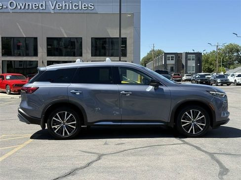 Used 2023 INFINITI QX60 Sensory w/ Cargo Package AWD/4WD image 8