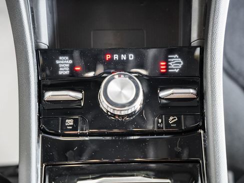 New 2025 Jeep Grand Cherokee Overland image 26