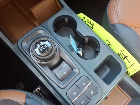 Used 2024 Ford Maverick Lariat AWD/4WD image 20