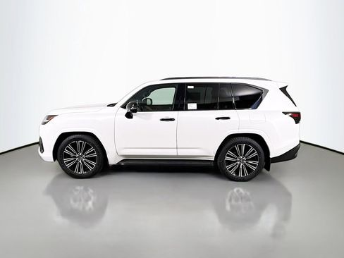 New 2026 Lexus LX 700h Luxury image 8