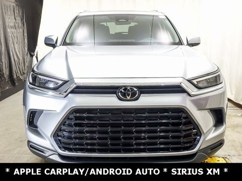 Certified 2025 Toyota Grand Highlander AWD image 3