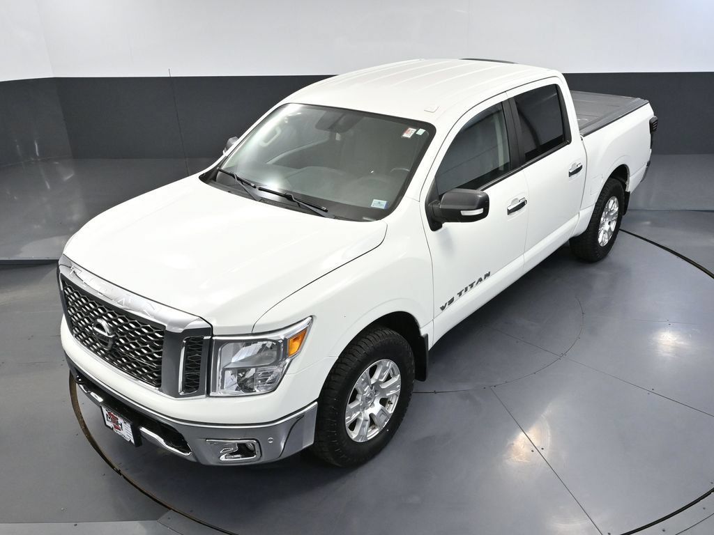 Used 2018 Nissan Titan SV AWD/4WD image 45