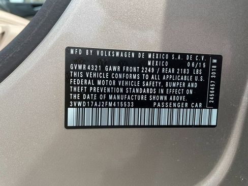 Used 2015 Volkswagen Jetta SE FWD image 32