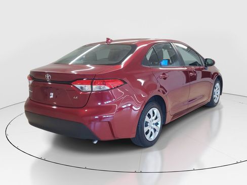Used 2024 Toyota Corolla LE image 7