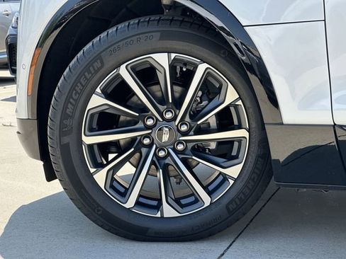 New 2025 Cadillac Lyriq Sport image 3