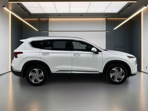 Certified 2023 Hyundai Santa Fe SEL w/ Premium Package FWD image 6
