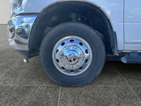 New 2025 RAM 3500 Tradesman w/ Chrome Appearance Group image 14