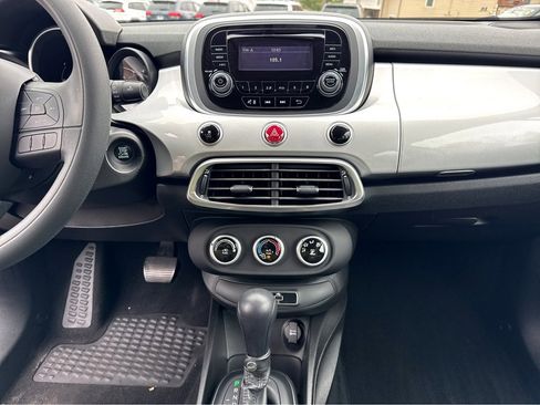 Used 2017 FIAT 500X Pop image 22