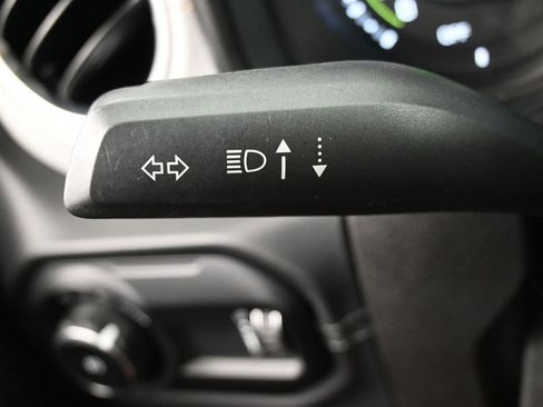 Used 2024 Jeep Wrangler Unlimited Sahara AWD/4WD image 19