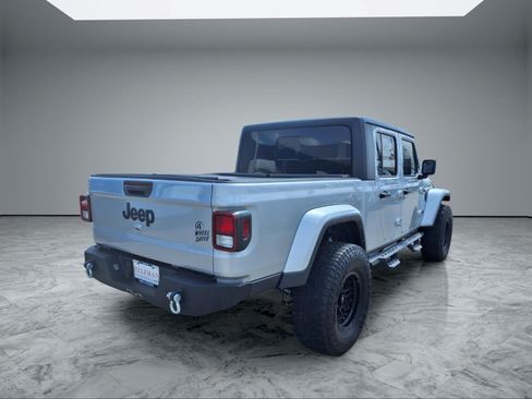 Used 2022 Jeep Gladiator Sport AWD/4WD image 7