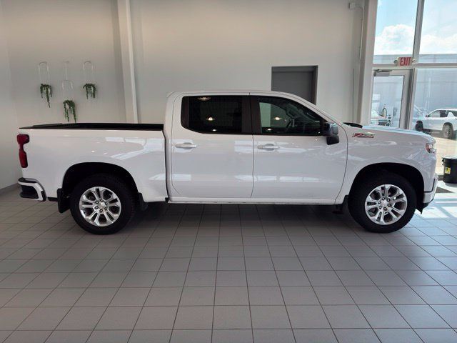 Certified 2022 Chevrolet Silverado 1500 RST AWD/4WD image 36