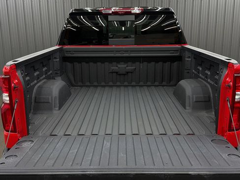 Used 2026 Chevrolet Silverado 1500 ZR2 w/ LPO, Dark Essentials Package AWD/4WD image 17