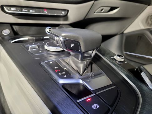 Used 2018 Audi A5 2.0T Premium Plus w/ Premium Plus image 34