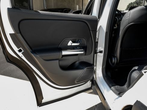Used 2022 Mercedes-Benz GLA 250 image 47