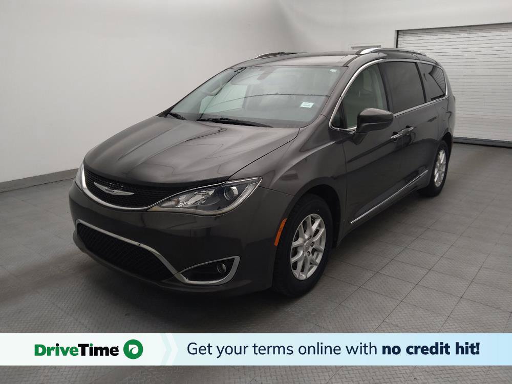 Used 2020 Chrysler Pacifica Touring-L FWD image 1