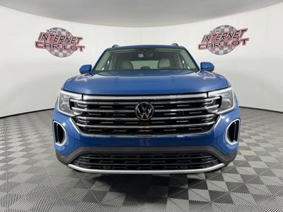 Used 2025 Volkswagen Atlas SE w/ Panoramic Sunroof Package