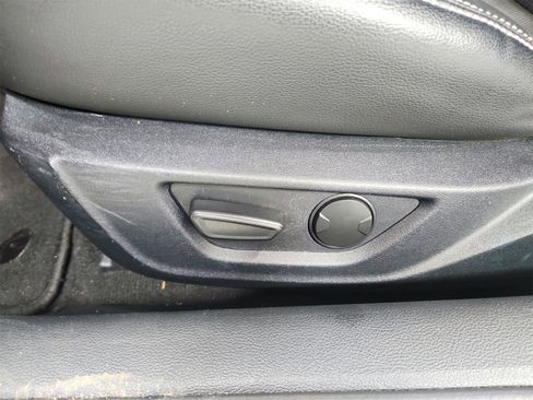 Used 2021 Ford Mustang Premium image 19