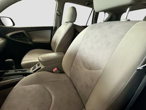 Used 2012 Toyota RAV4 4WD w/ Value Pkg image 19