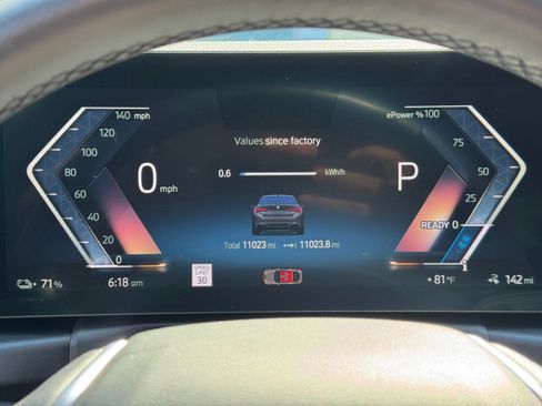Used 2023 BMW i4 eDrive40 w/ Premium Package RWD image 16