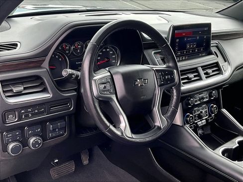 Used 2021 Chevrolet Tahoe Z71 w/ Z71 Signature Package AWD/4WD image 8