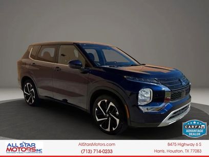Used 2024 Mitsubishi Outlander SE