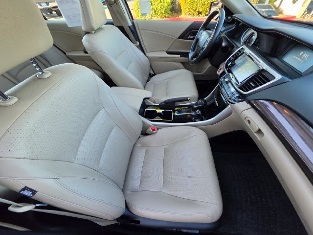Used 2016 Honda Accord EX-L image 21