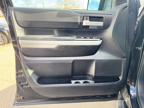 Used 2021 Toyota Tundra SR5 w/ Trail Edition image 12