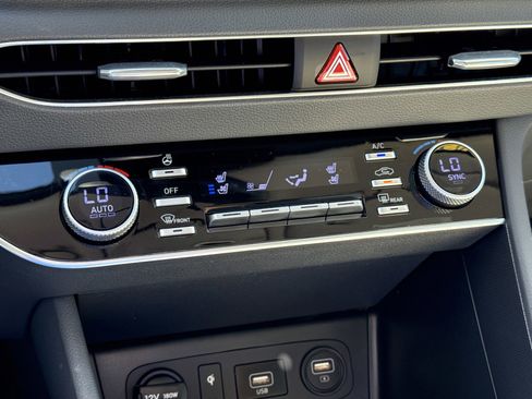 Used 2023 Hyundai Sonata Limited image 30