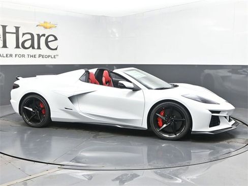 New 2026 Chevrolet Corvette E-Ray w/ Stealth Interior Trim Package image 28