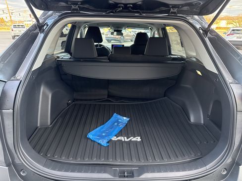 New 2025 Toyota RAV4 LE image 15
