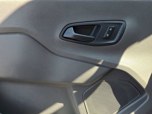 Certified 2020 Ford Transit 150 Medium Roof RWD image 12