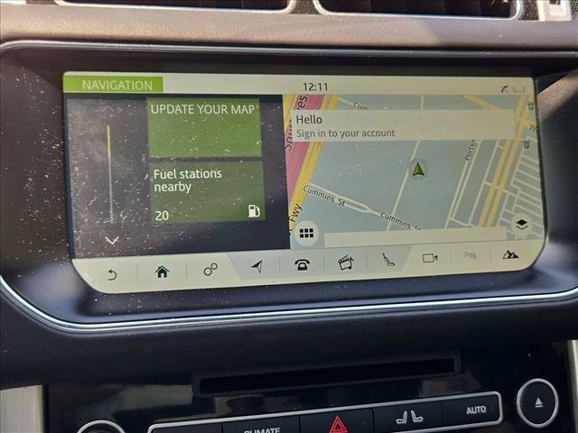Used 2017 Land Rover Range Rover Supercharged AWD/4WD image 11