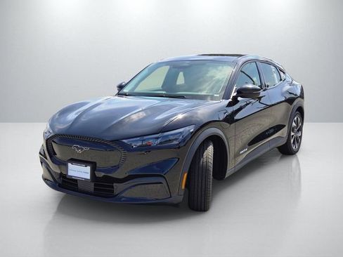 New 2026 Ford Mustang Mach-E Select w/ Comfort Package Lite RWD image 8