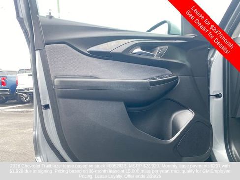 Used 2023 Chevrolet TrailBlazer LT image 11