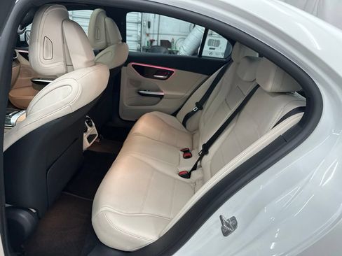 Used 2024 Mercedes-Benz C 300 Sedan image 23