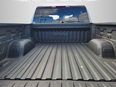 New 2026 GMC Sierra 1500 Elevation image 7