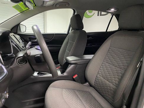 Used 2021 Chevrolet Equinox LT w/ LPO, Cargo Package image 9