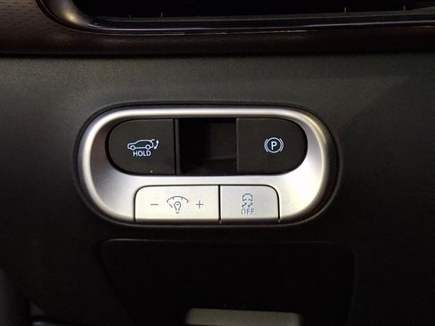Certified 2023 Genesis GV60 Performance AWD/4WD image 27