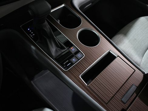 Used 2023 Toyota Sienna LE image 13