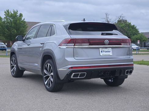New 2026 Volkswagen Atlas Cross Sport SEL Premium R-Line AWD/4WD image 3